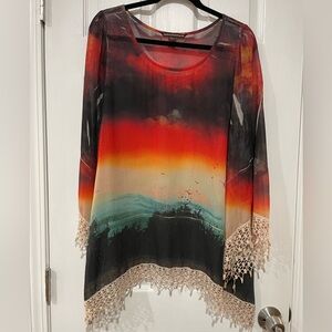 Women’s top Large sheer with birds screen